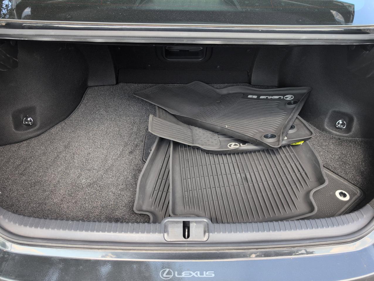 2021 Lexus ES 300h Ultra Luxury San Antonio TX
