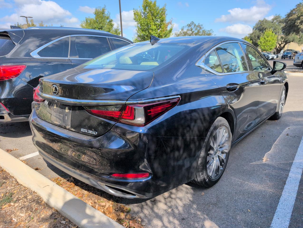 2021 Lexus ES 350