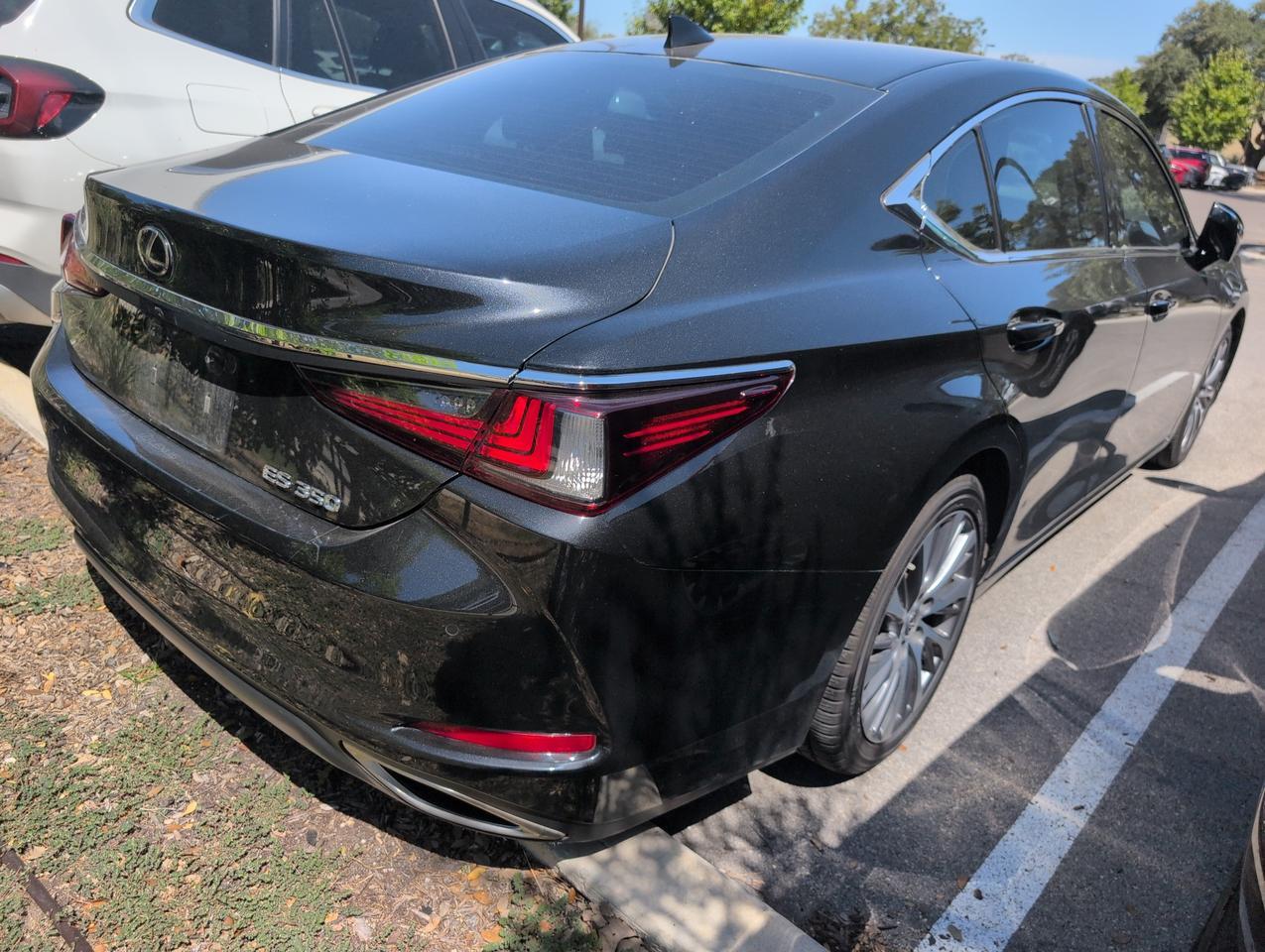 2021 Lexus ES 350