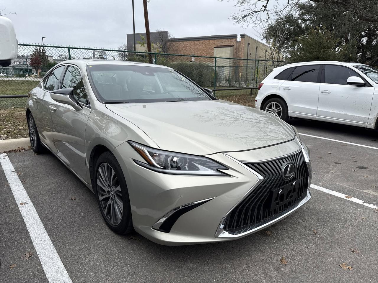 2021 Lexus ES 350