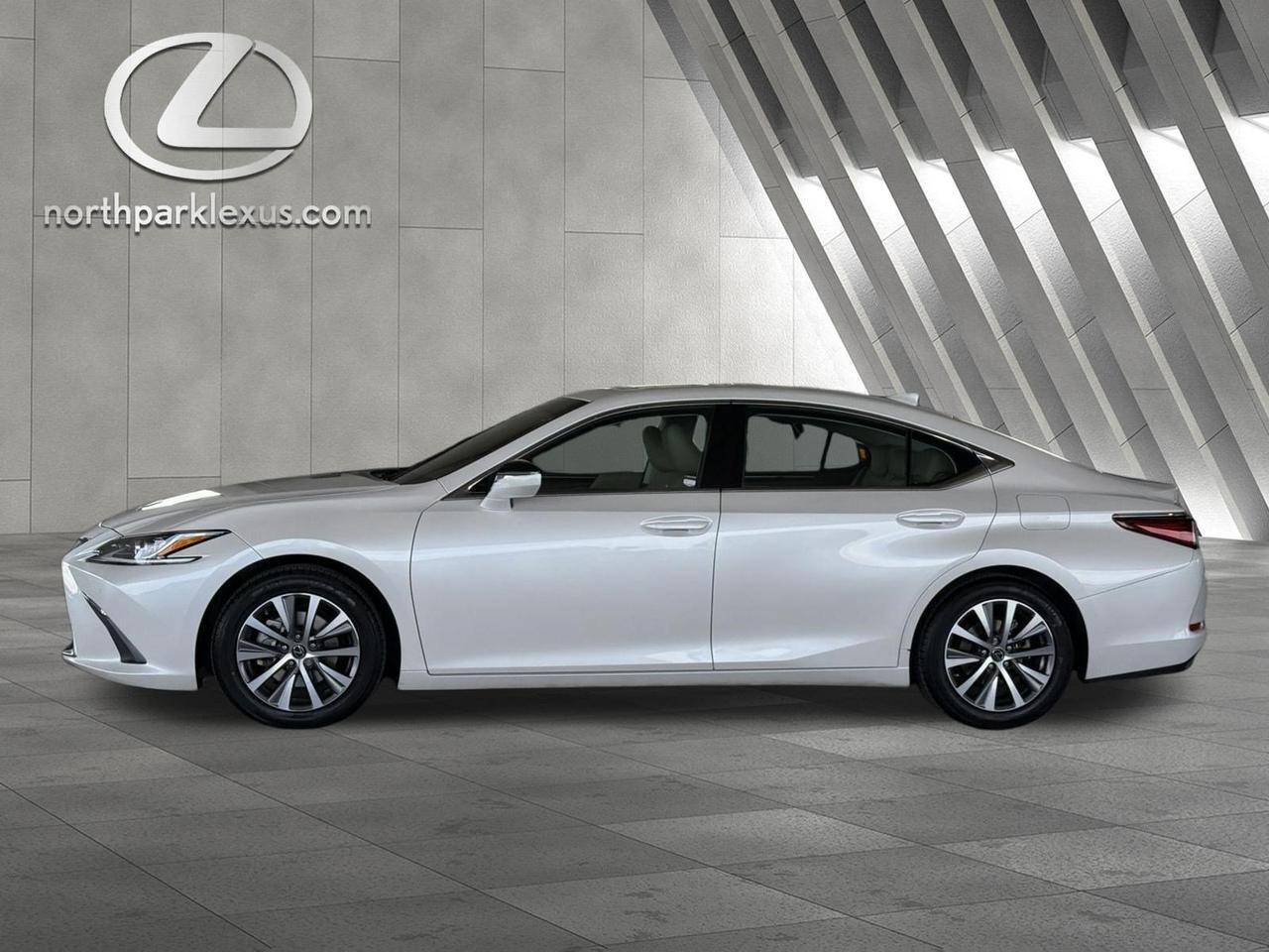 2021 Lexus ES