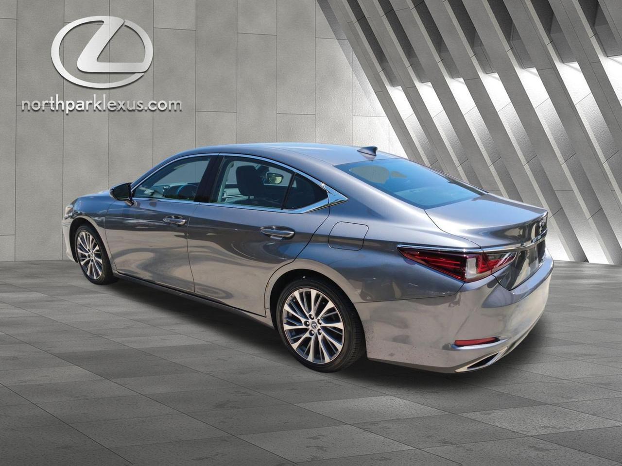 2021 Lexus ES 350