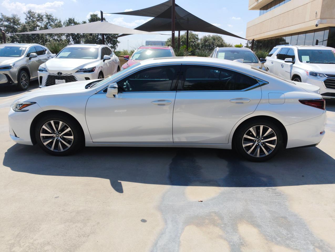 2021 Lexus ES 350