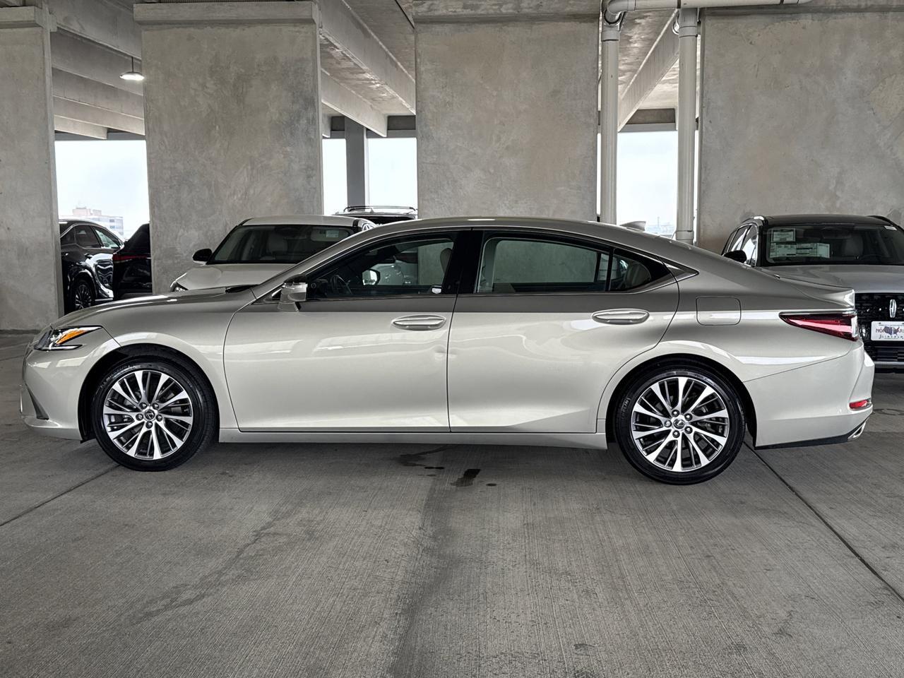 2021 Lexus ES 350