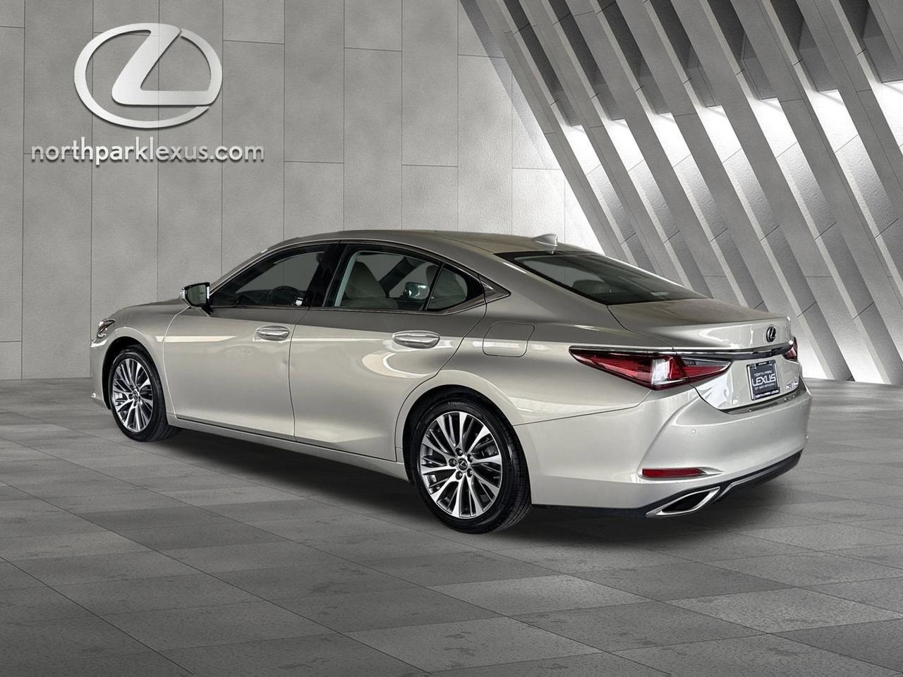 2021 Lexus ES 350