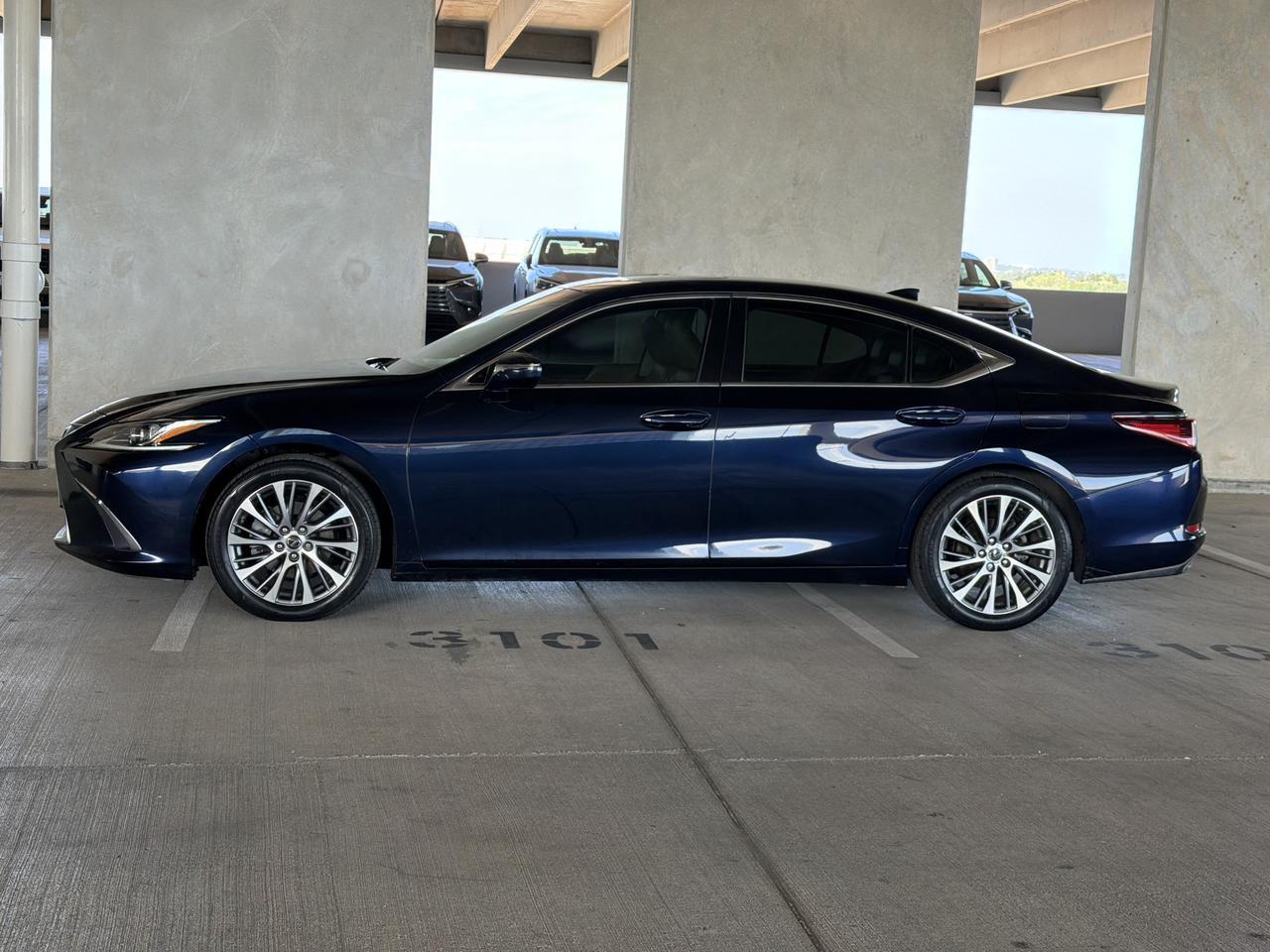 2021 Lexus ES 350