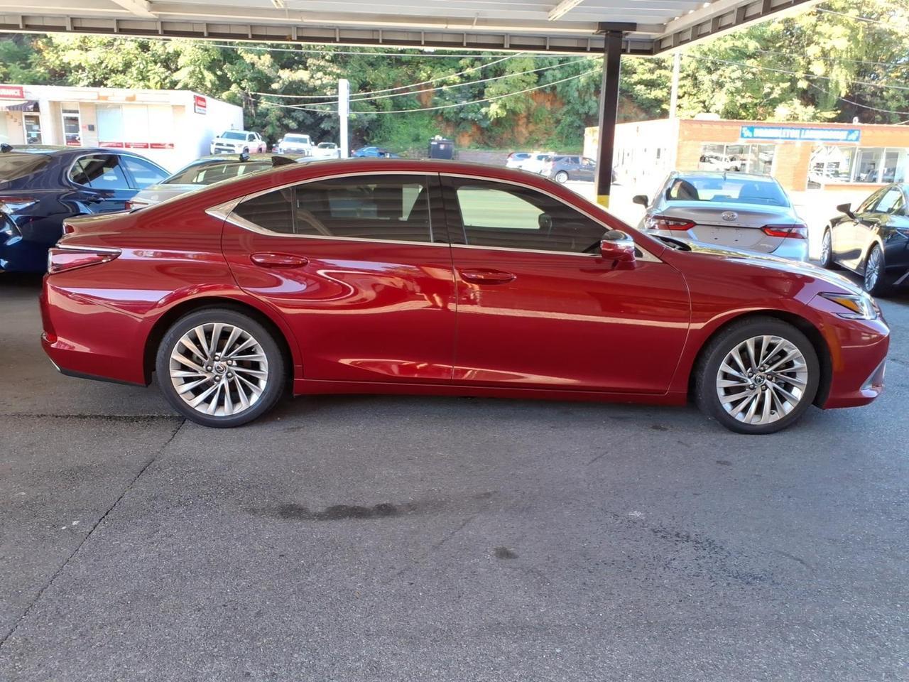 2021 Lexus ES 350 Ultra Luxury