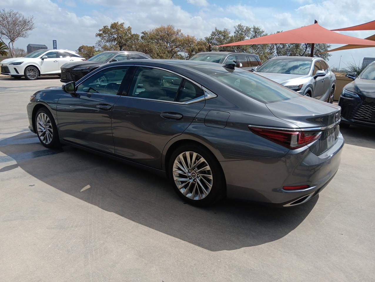 2021 Lexus ES 350 Ultra Luxury