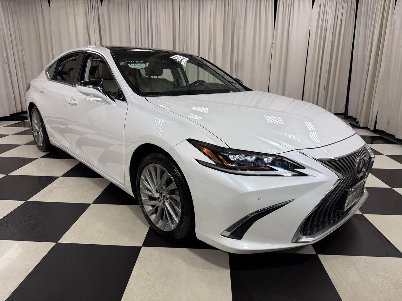 2021 Lexus ES