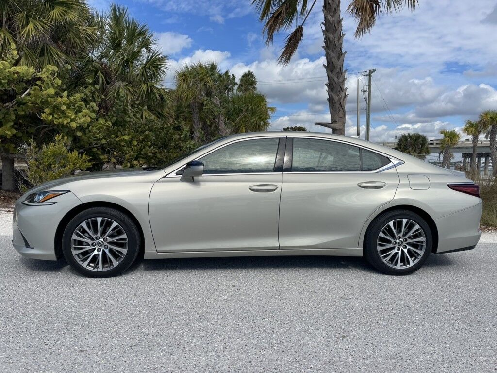 2021 Lexus ES 350~NAVIGATION~ADAPTIVE CRUISE CONTROL~REMAINDER OF FACTORY WARRANTY~ONLINE FINANCE AND SHIPPING AVAILABLE!!! Sarasota FL