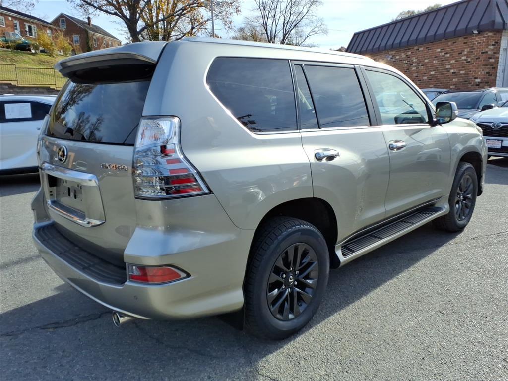 2021 Lexus GX 460 .
