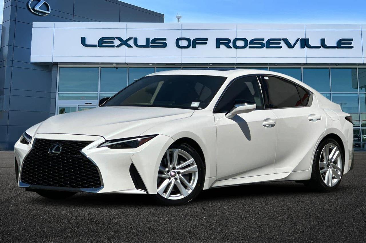 2021 Lexus IS 300
