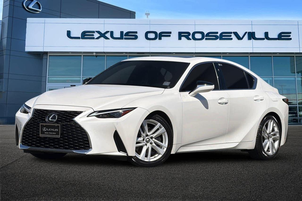 2021 Lexus IS 300