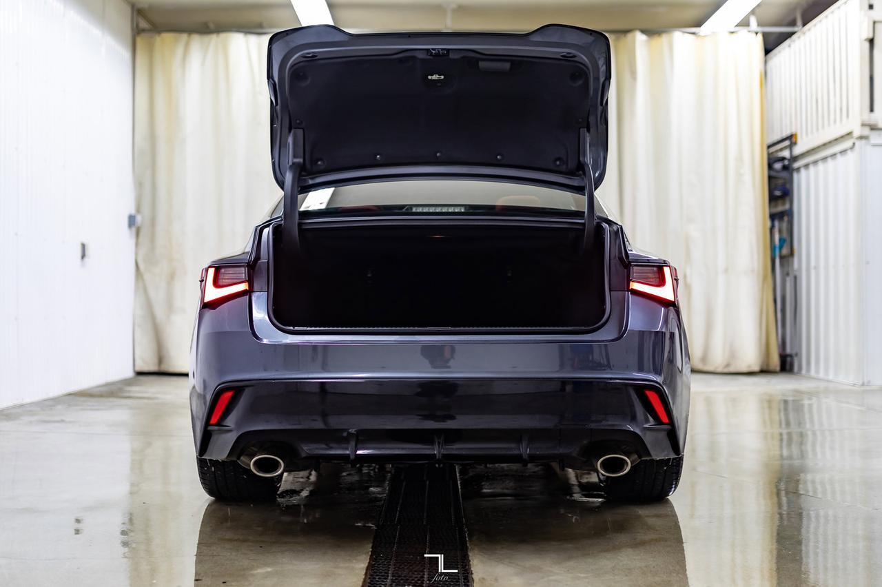 2021 Lexus IS 300 AWD F-Sport Leather Roof Nav BCam Red Deer AB