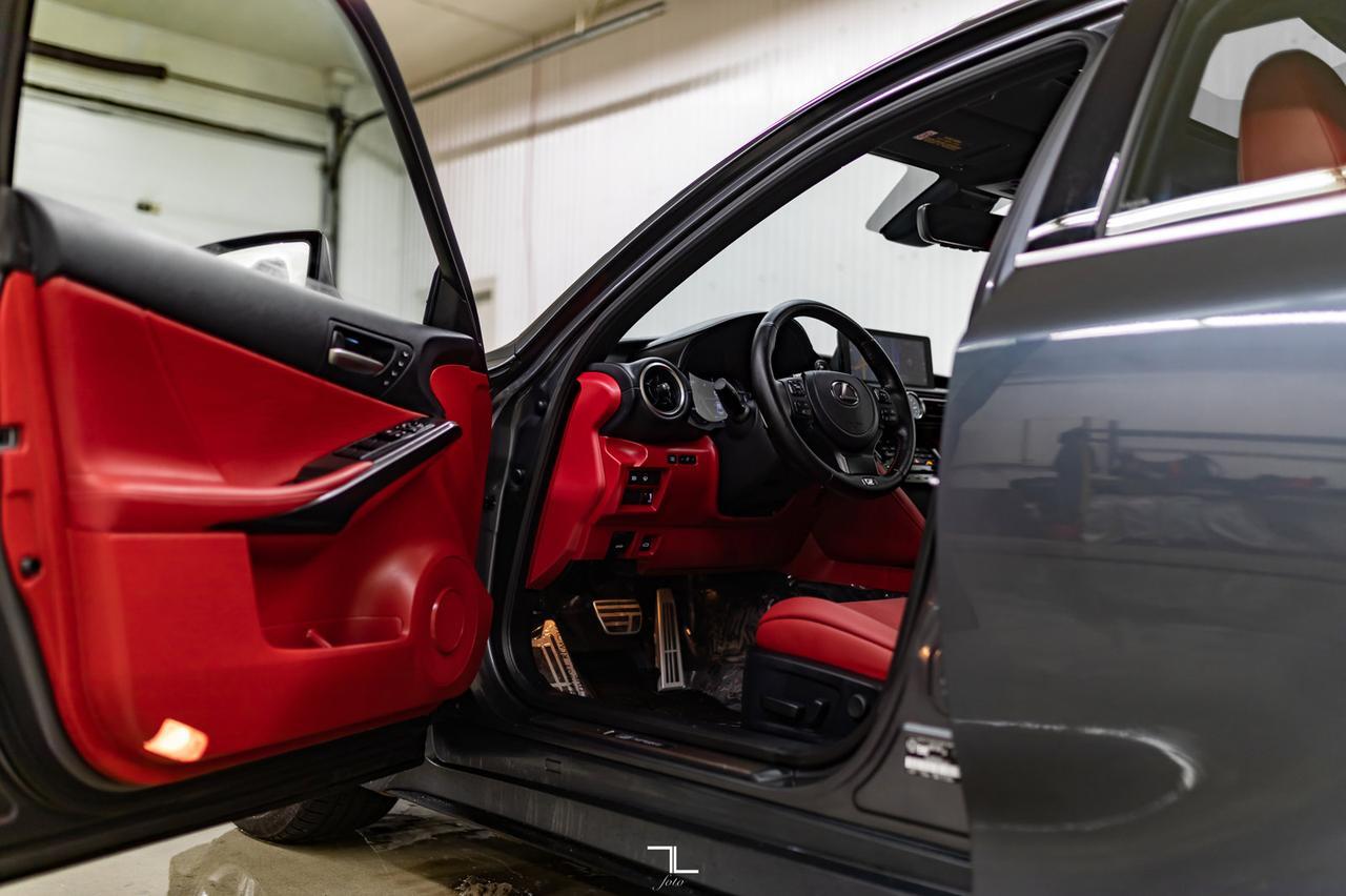 2021 Lexus IS 300 AWD F-Sport Leather Roof Nav BCam Red Deer AB