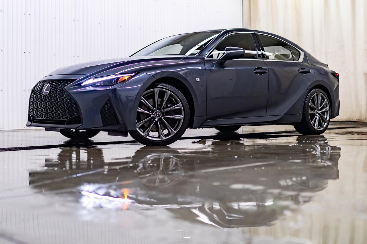 2021 Lexus IS 300 AWD F-Sport Leather Roof Nav BCam Red Deer AB