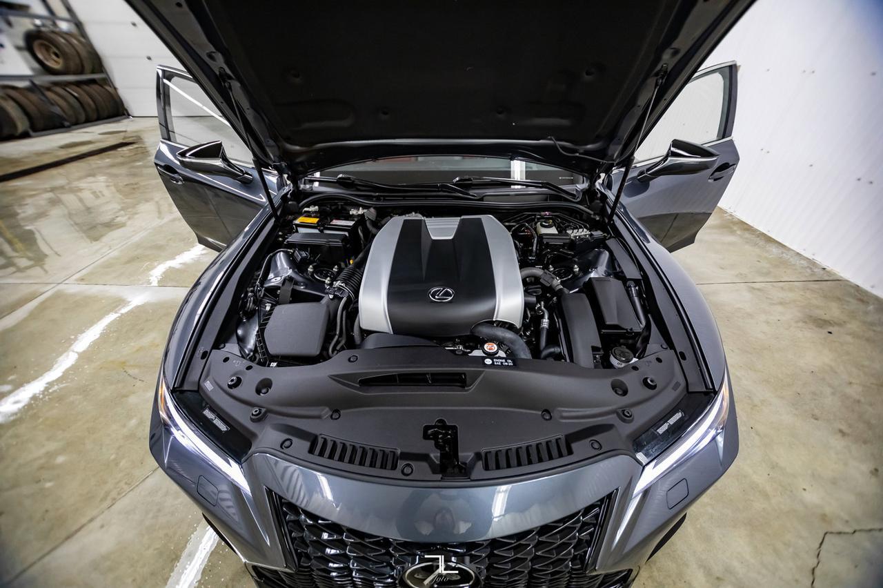 2021 Lexus IS 300 AWD F-Sport Leather Roof Nav BCam Red Deer AB