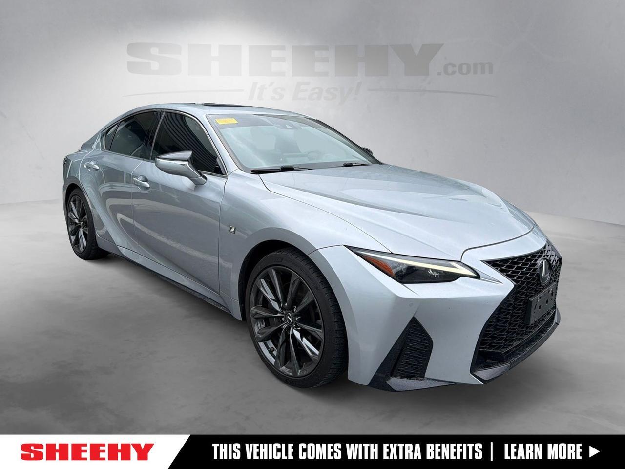 2021 Lexus IS