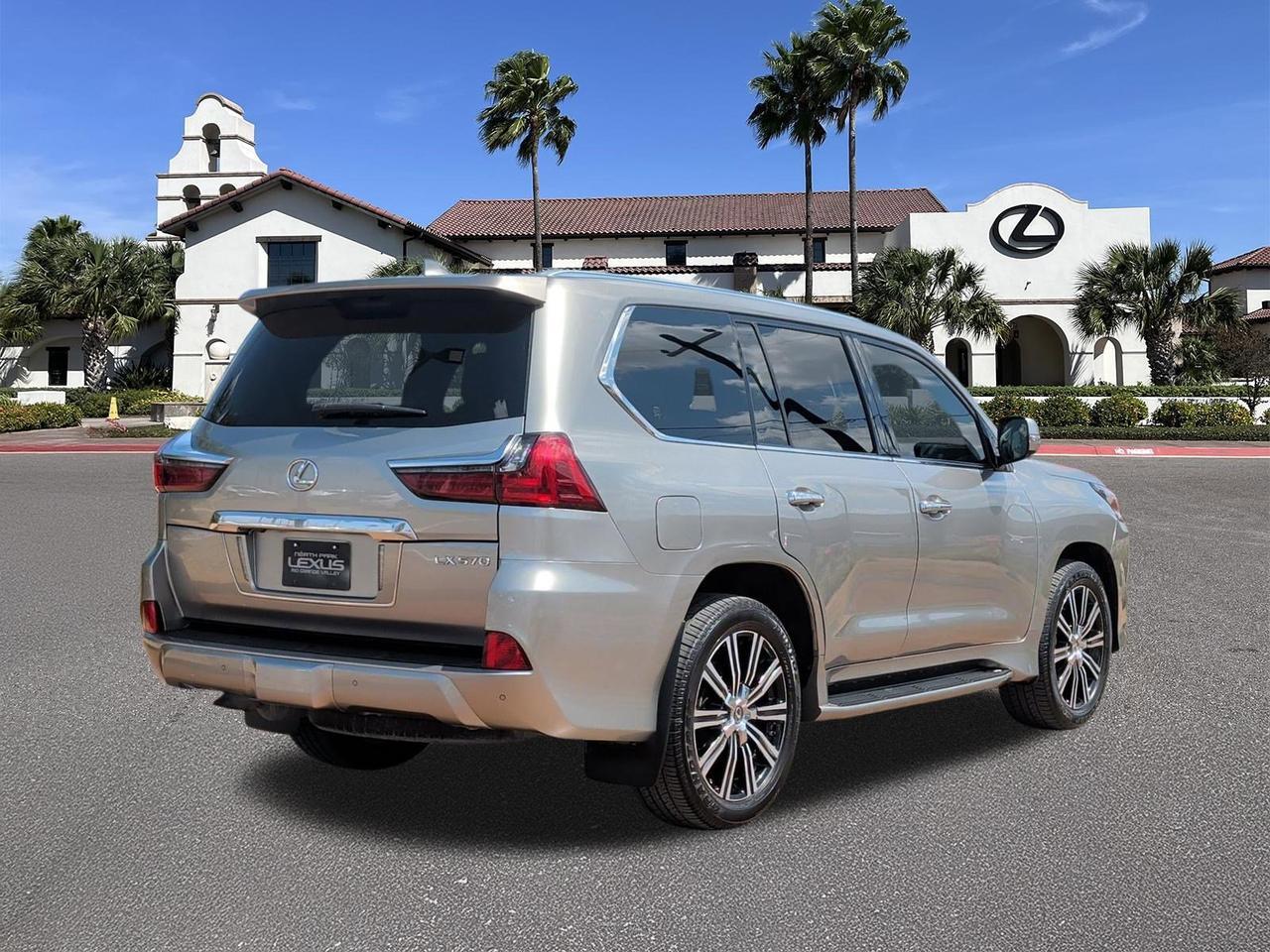 2021 Lexus LX 570