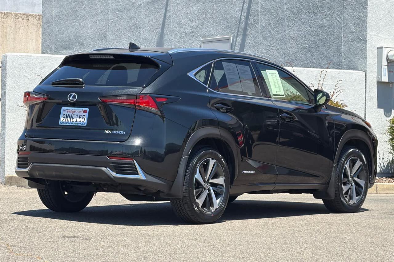 2021 Lexus NX 300h