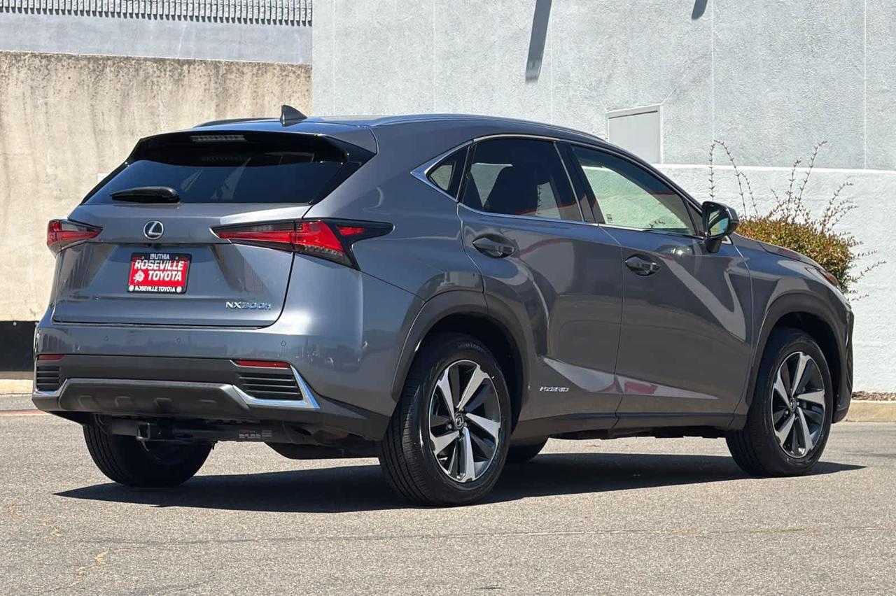 2021 Lexus NX 300h