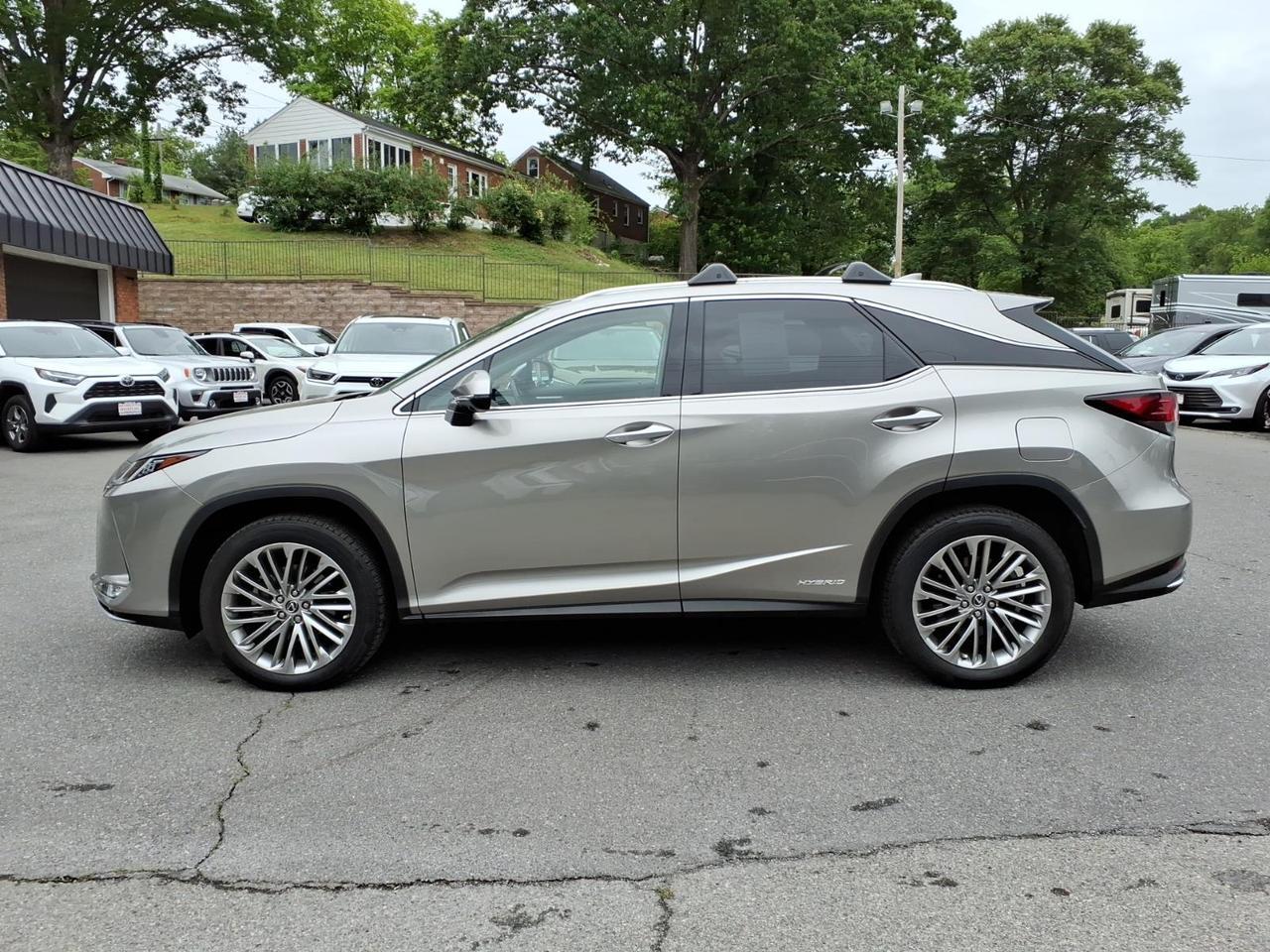 2021 Lexus RX 450h . Roanoke VA