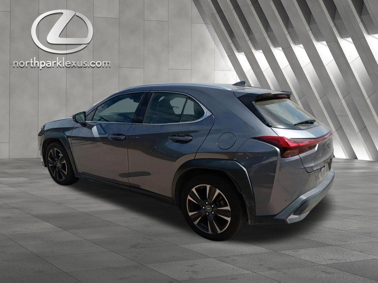 2021 Lexus UX 200