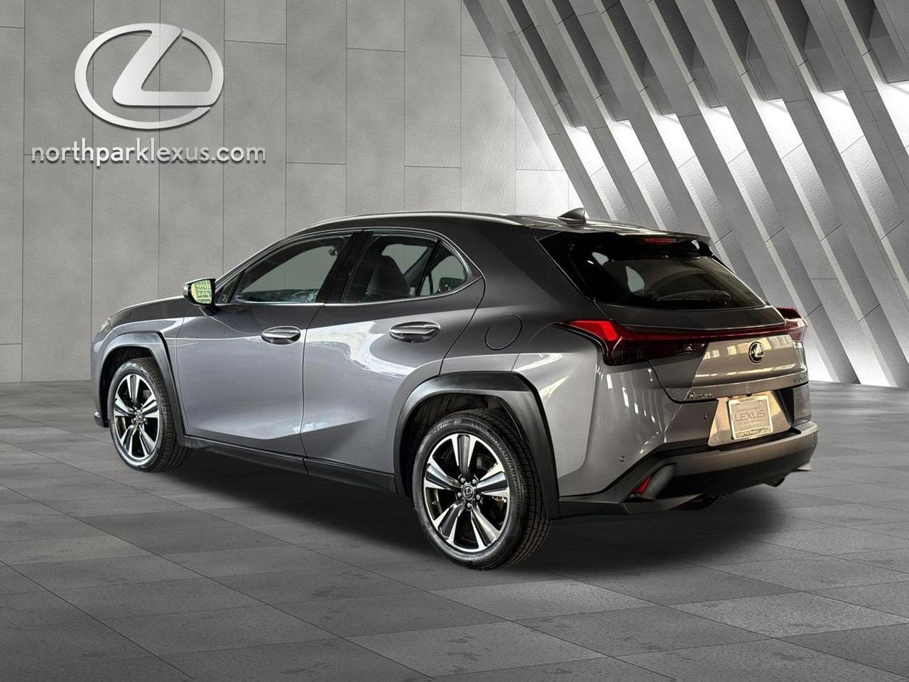 2021 Lexus UX 200