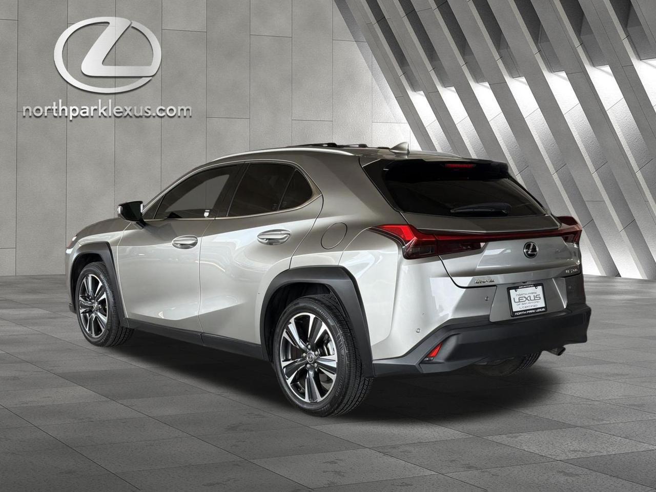 2021 Lexus UX 200