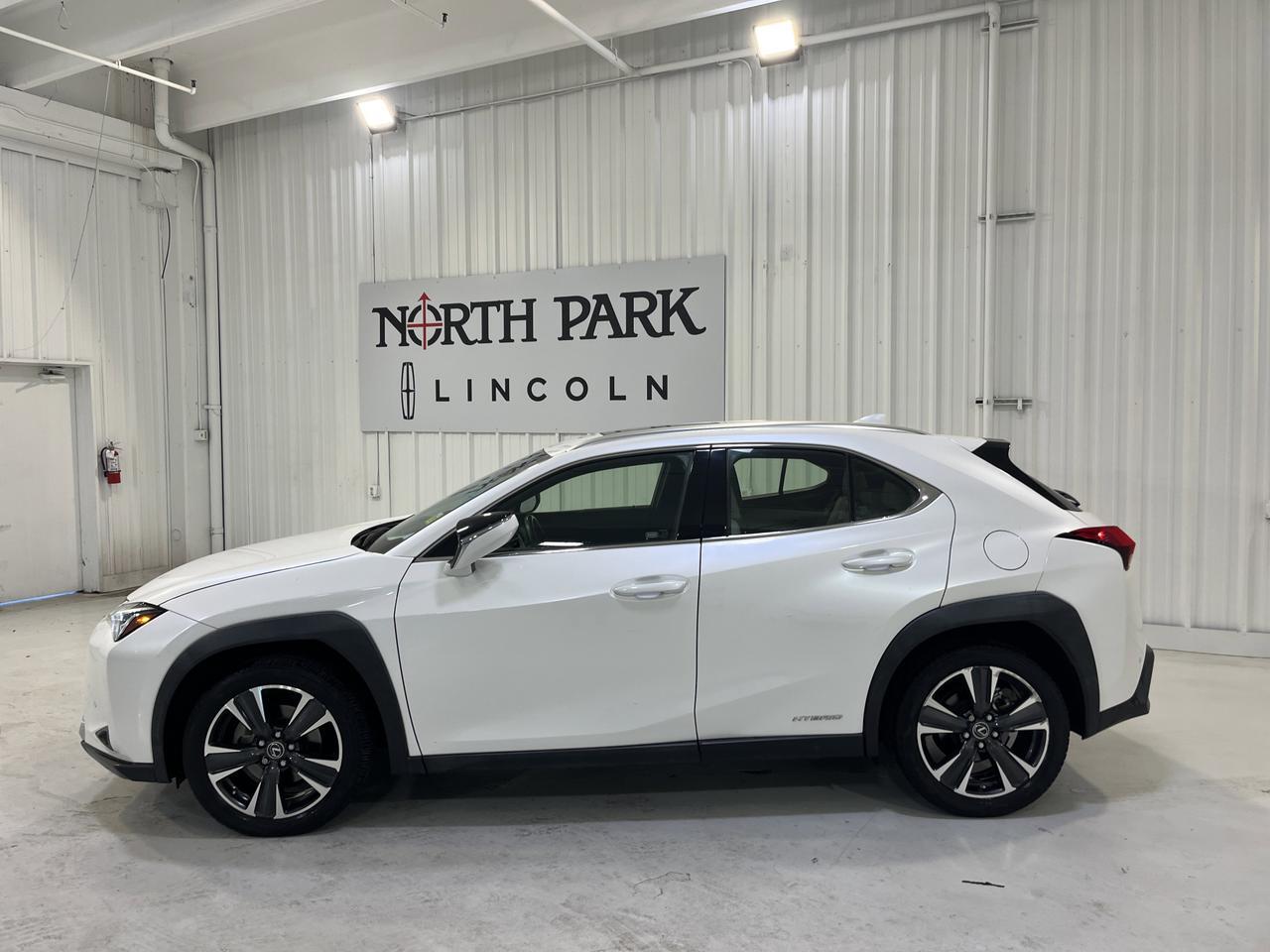 2021 Lexus UX 250h