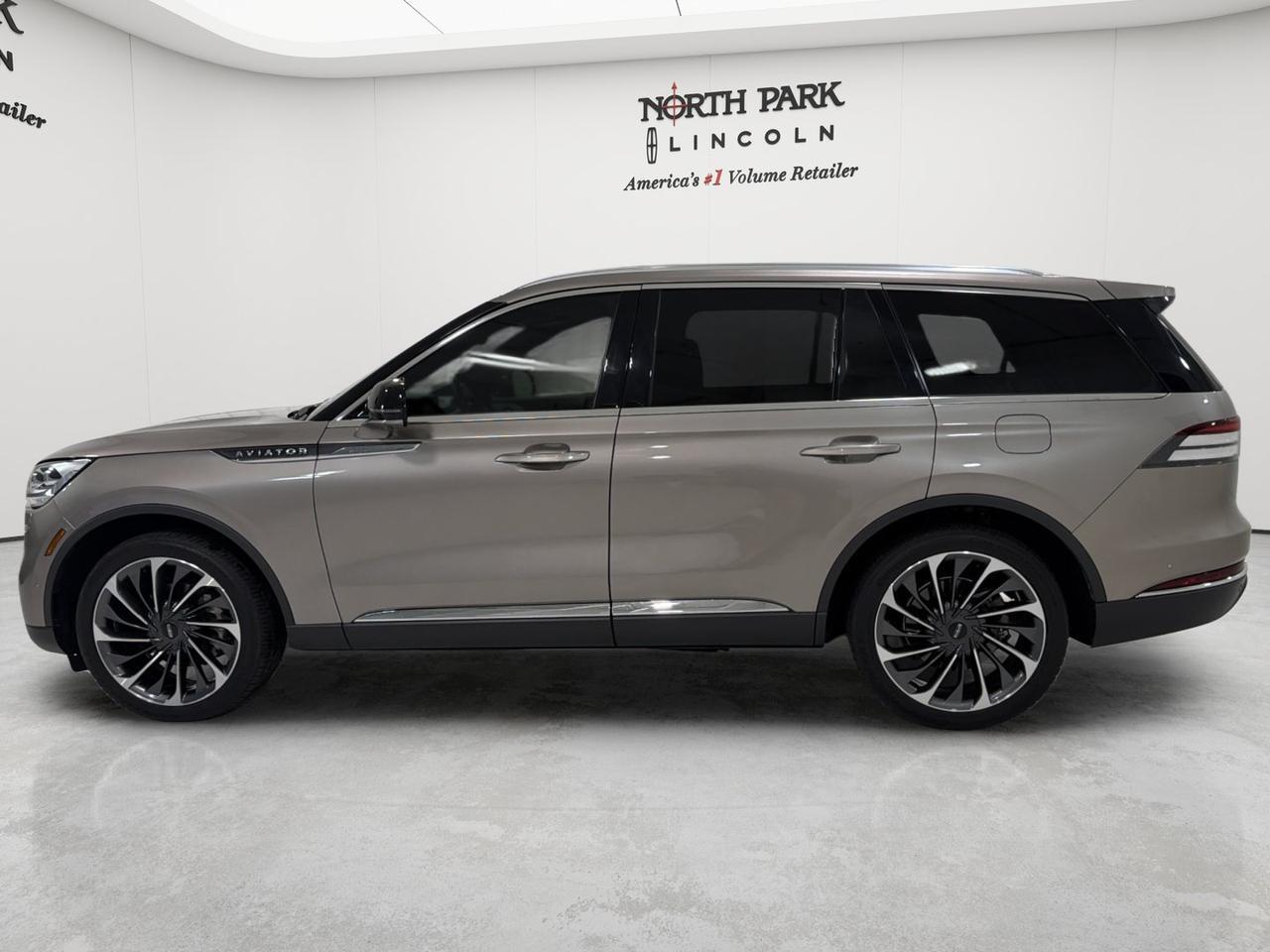 2021 Lincoln Aviator Reserve