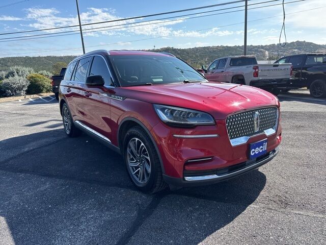 2021 Lincoln Aviator Standard