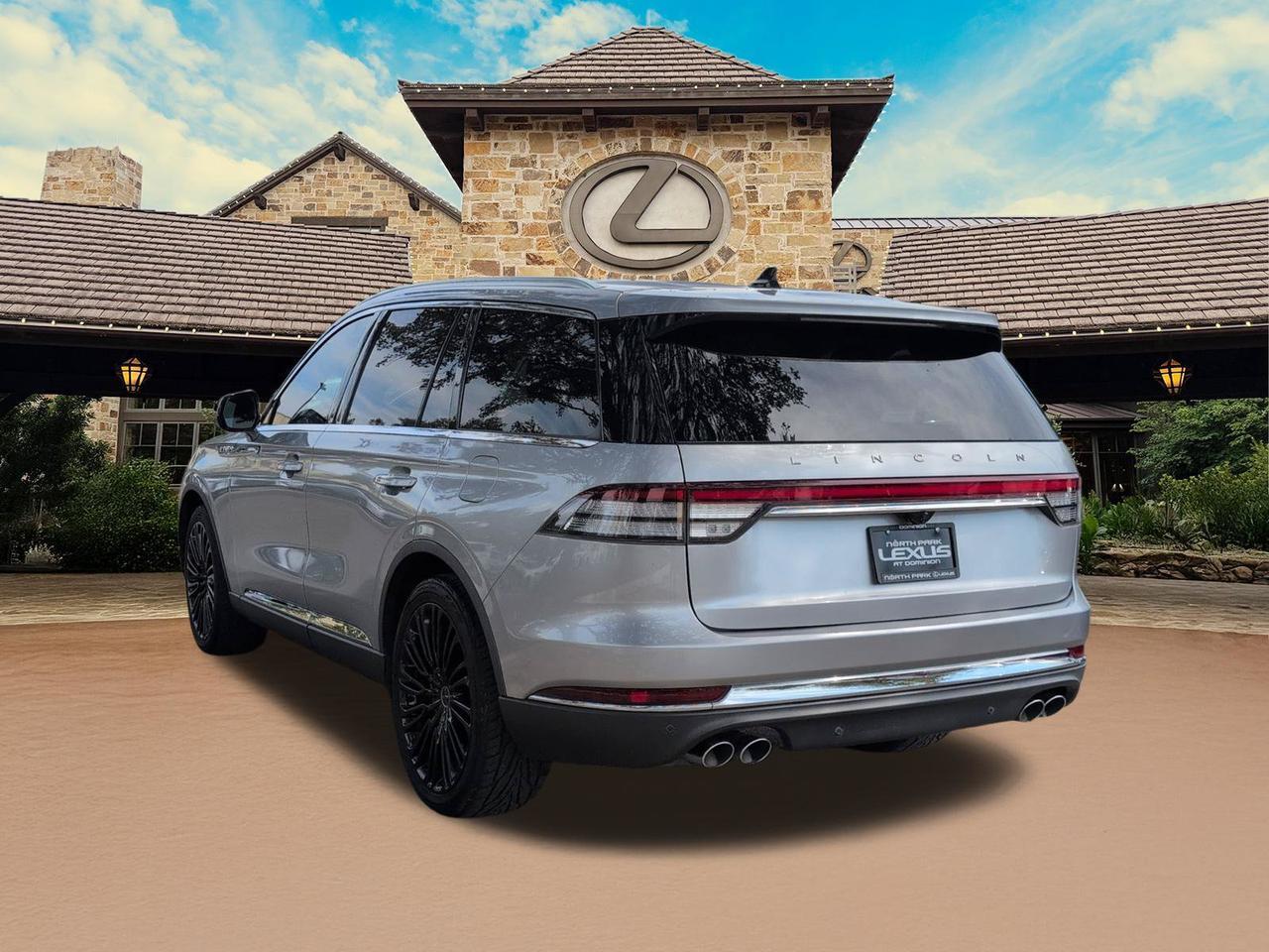 2021 Lincoln Aviator Standard