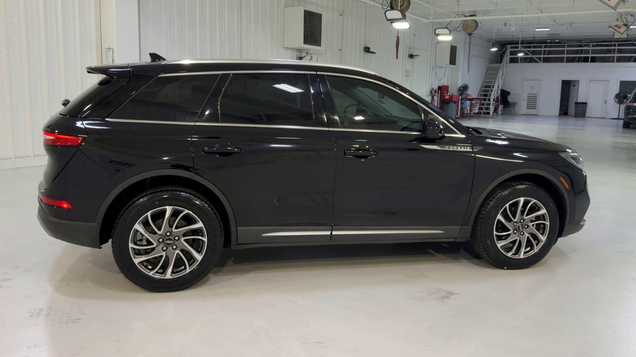 2021 Lincoln Corsair Standard