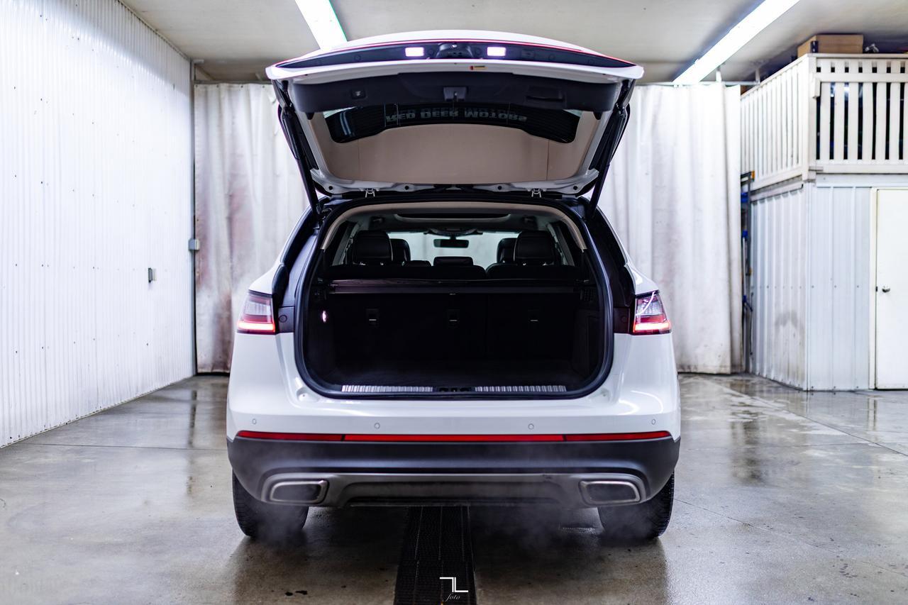 2021 Lincoln Nautilus AWD Reserve Leather Roof Nav BCam Red Deer AB