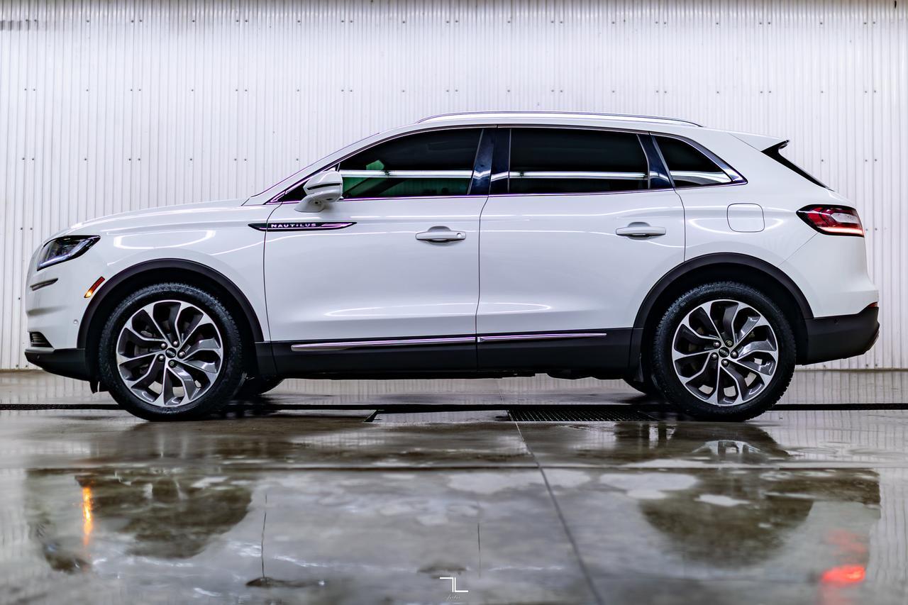 2021 Lincoln Nautilus AWD Reserve Leather Roof Nav BCam Red Deer AB