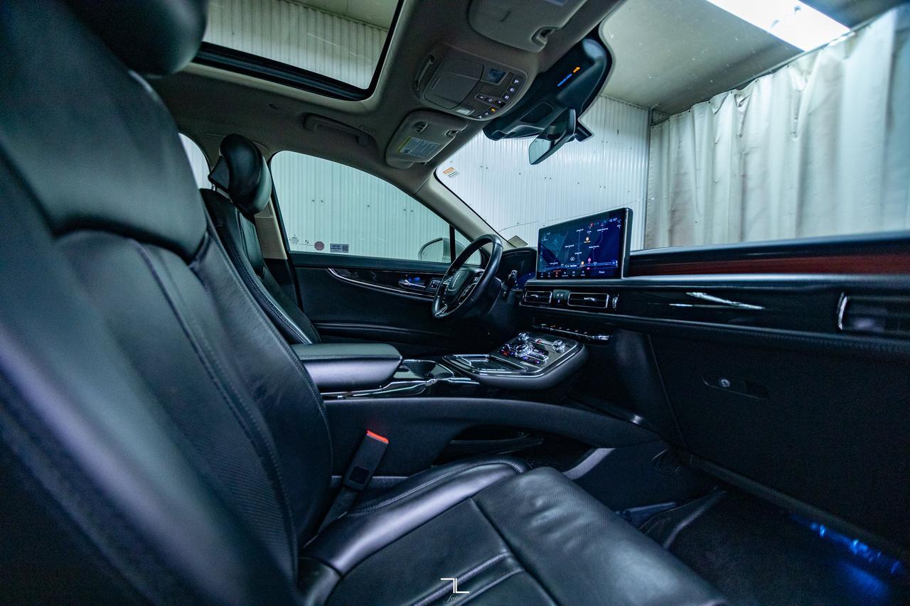 2021 Lincoln Nautilus AWD Reserve Leather Roof Nav BCam Red Deer AB