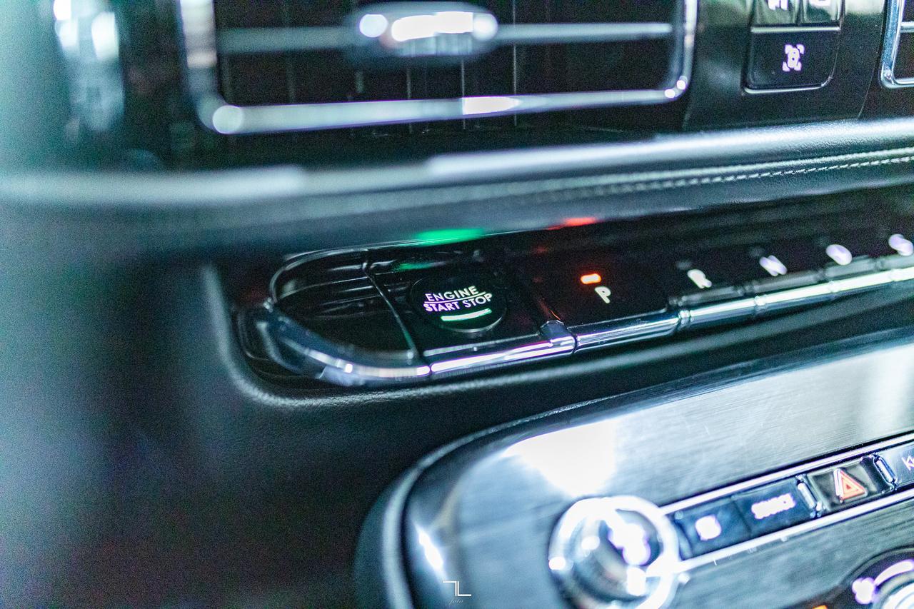 2021 Lincoln Nautilus AWD Reserve Leather Roof Nav BCam Red Deer AB