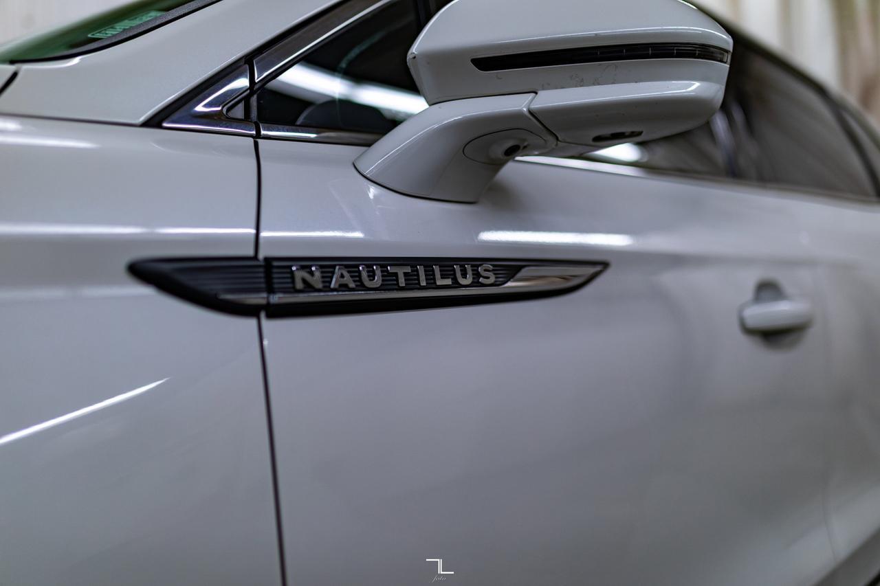 2021 Lincoln Nautilus AWD Reserve Leather Roof Nav BCam Red Deer AB