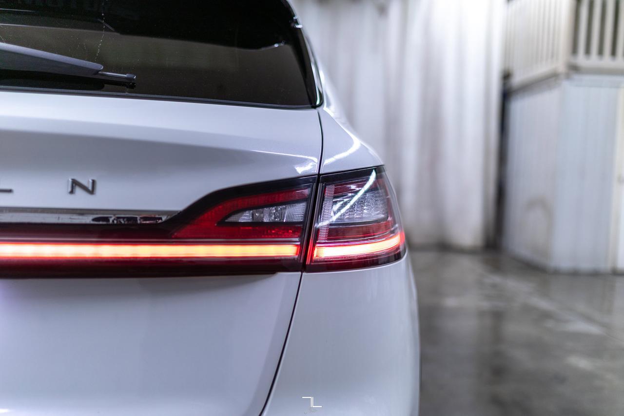 2021 Lincoln Nautilus AWD Reserve Leather Roof Nav BCam Red Deer AB