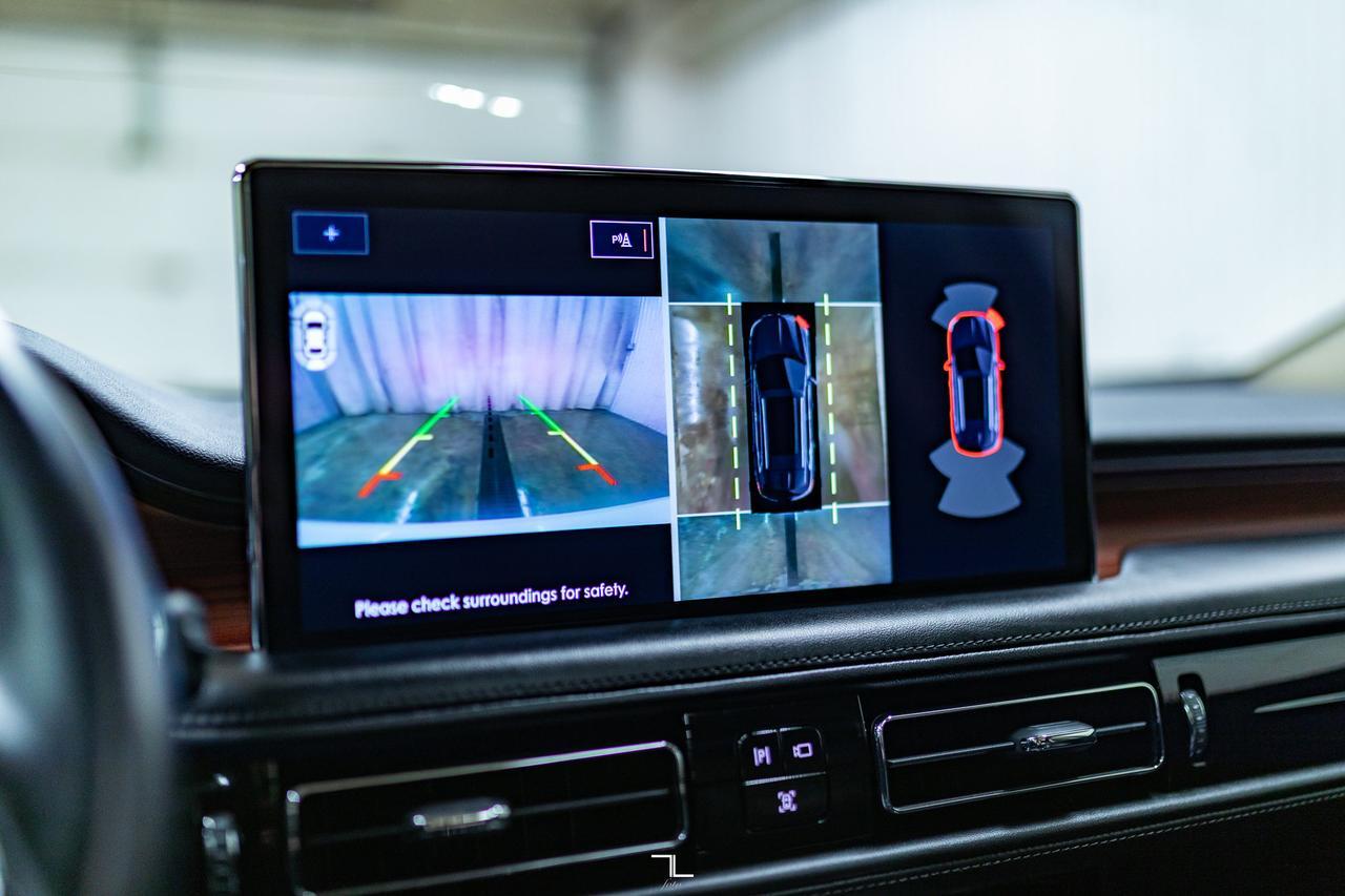 2021 Lincoln Nautilus AWD Reserve Leather Roof Nav BCam Red Deer AB