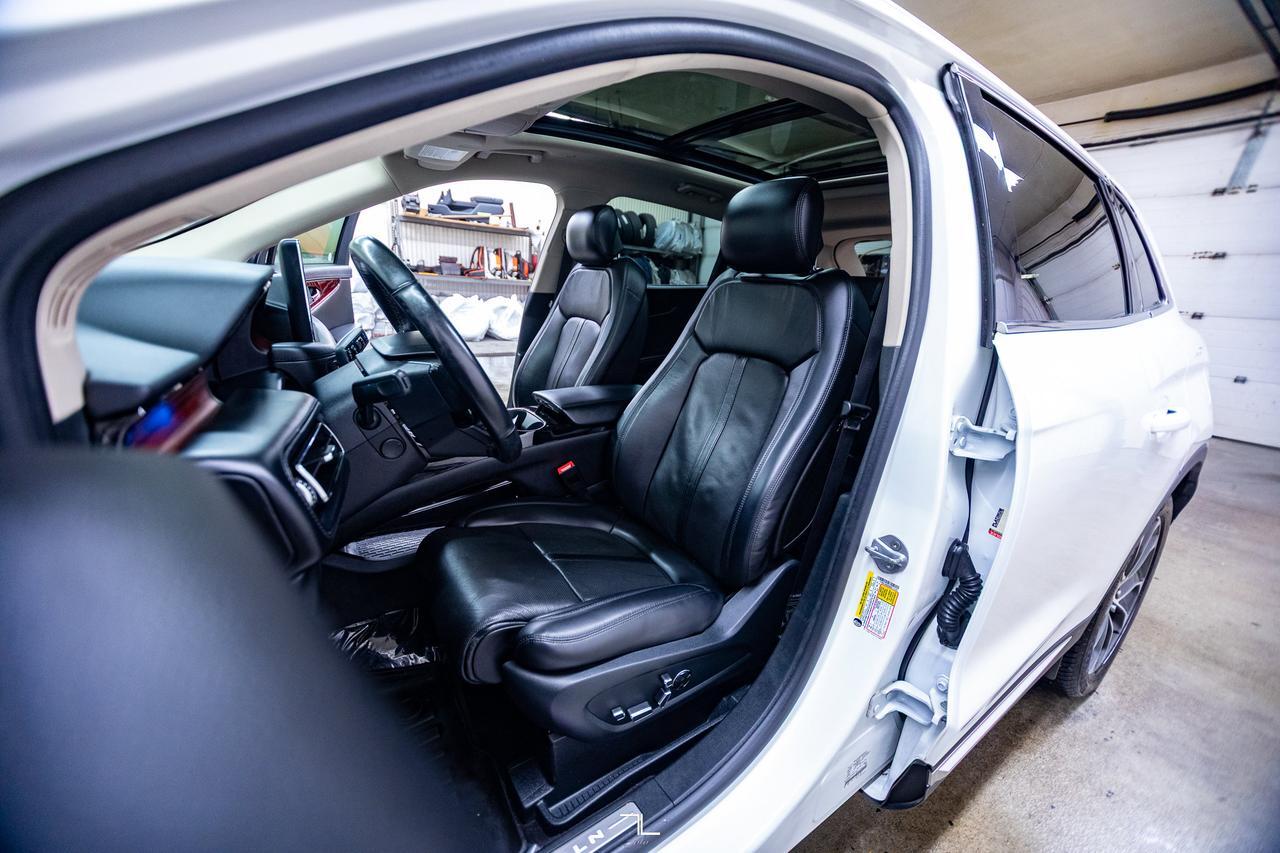 2021 Lincoln Nautilus AWD Reserve Leather Roof Nav BCam Red Deer AB