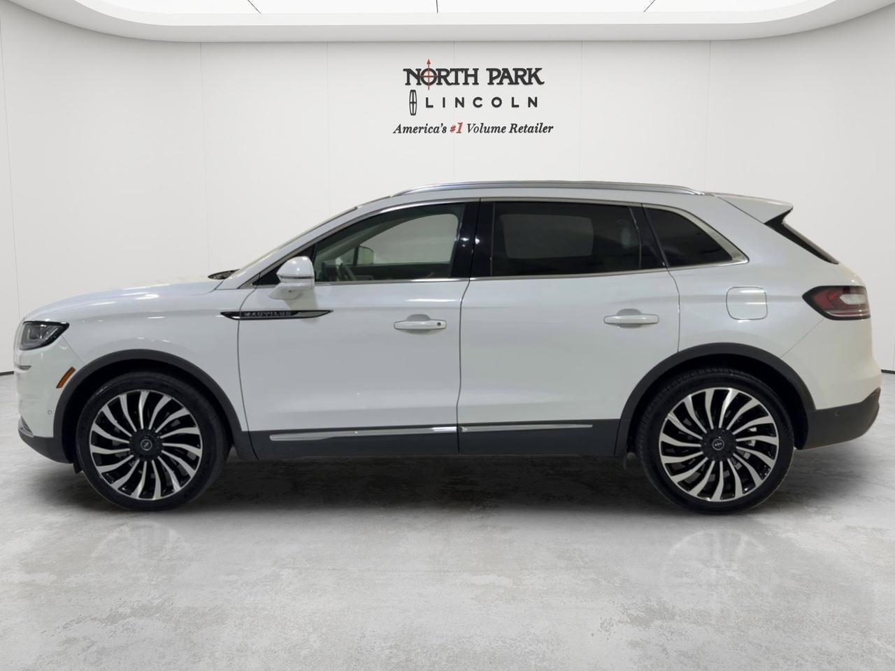2021 Lincoln Nautilus Black Label