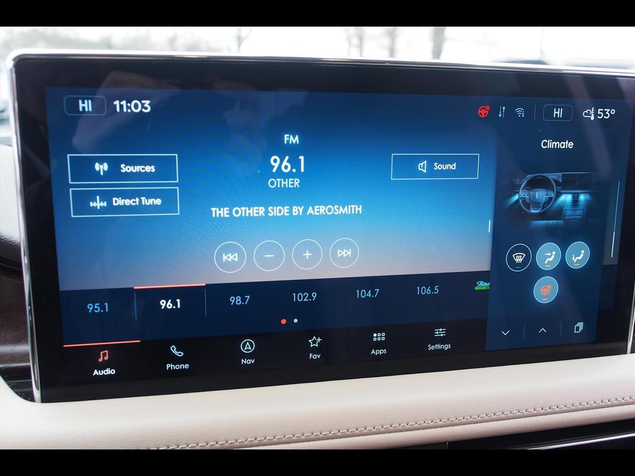 2021 Lincoln Nautilus Reserve