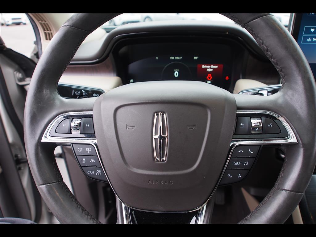 2021 Lincoln Nautilus Reserve