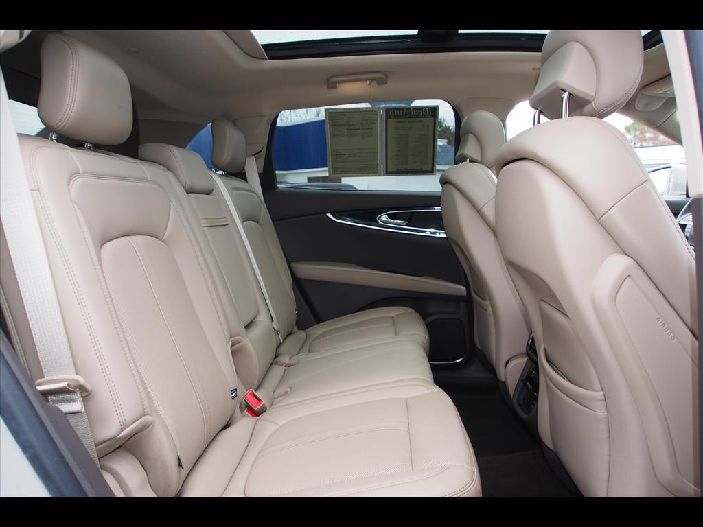 2021 Lincoln Nautilus Reserve