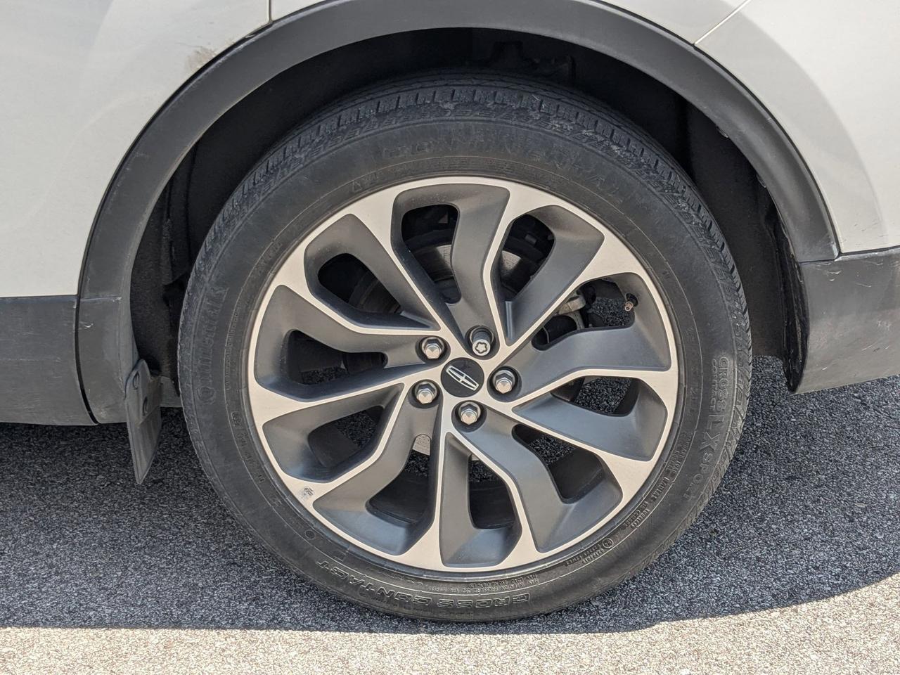 2021 Lincoln Nautilus Reserve