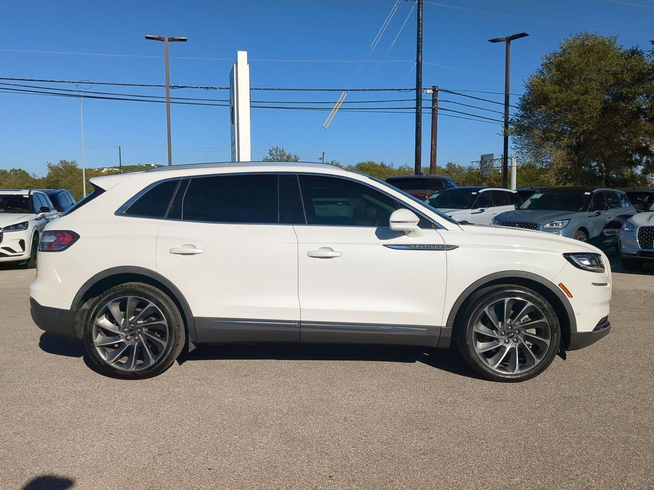 2021 Lincoln Nautilus Reserve