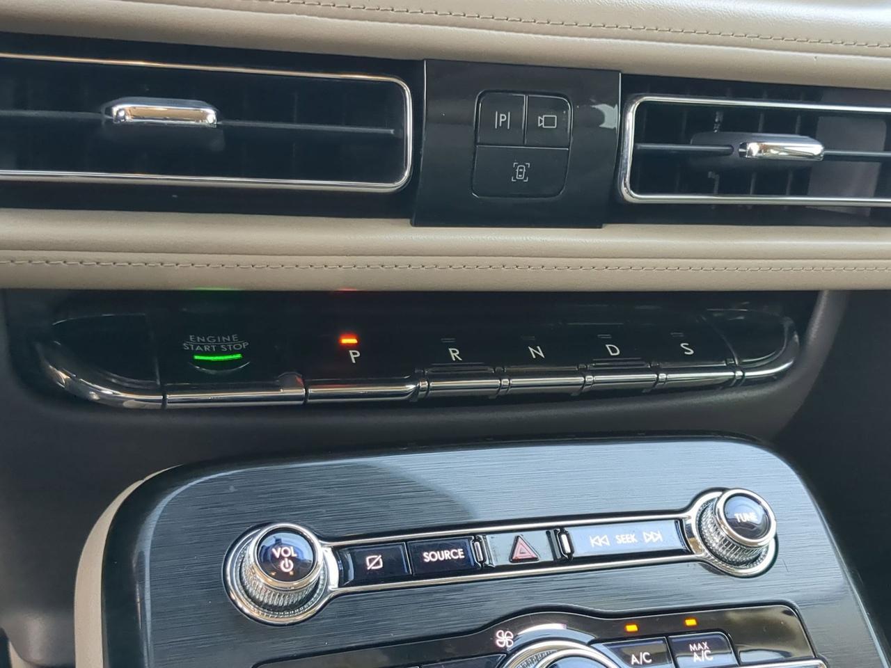 2021 Lincoln Nautilus Reserve