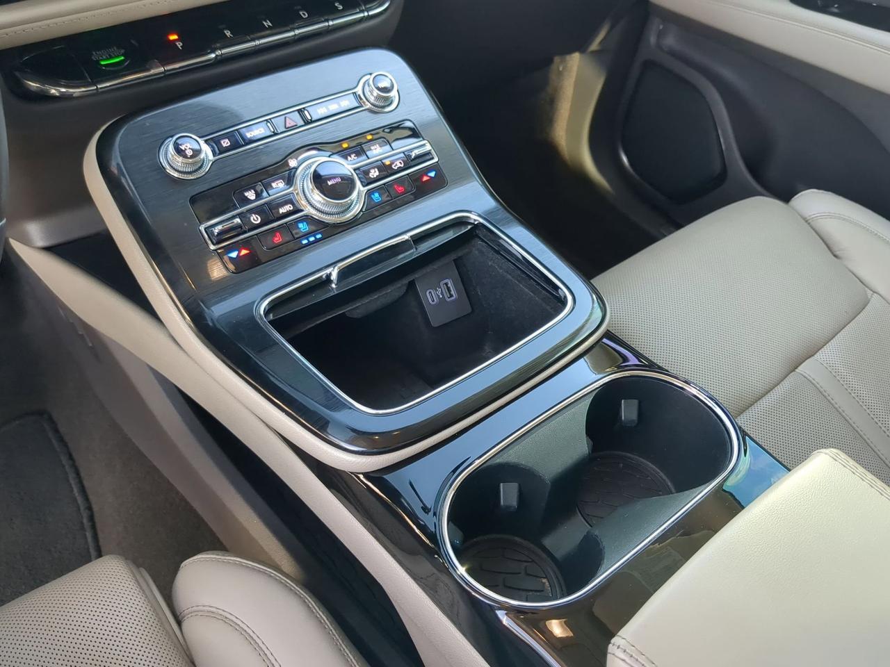 2021 Lincoln Nautilus Reserve